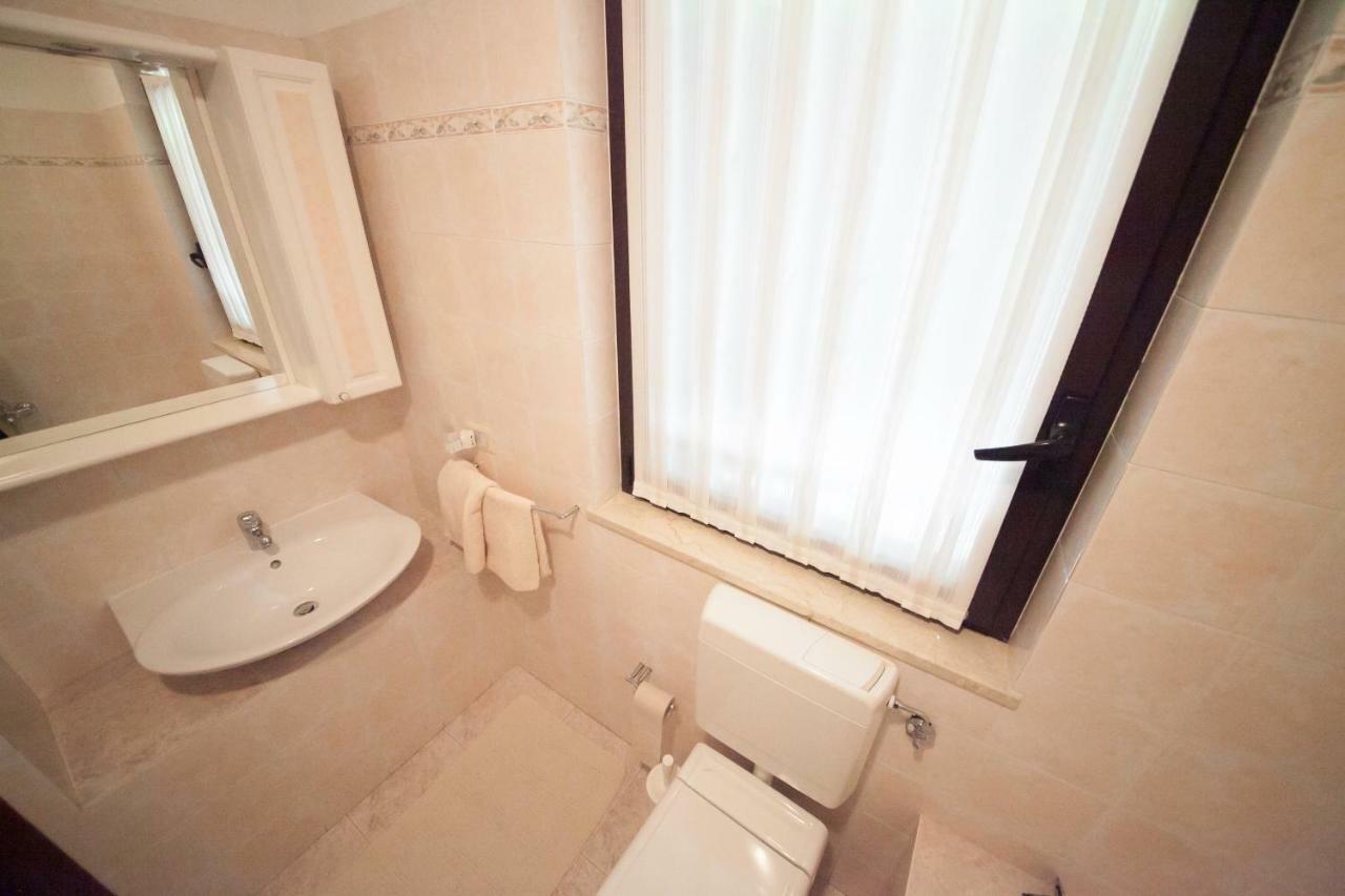 Maison Helene Cir N 0391